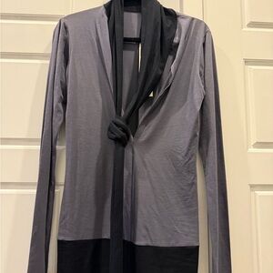 Lara Miller Sz M Bamboo Eco-Knit Gray/ Black Long Sleeve Top with Attached Scarf